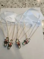 Set of 4 White Parchutes ( NU) for Erector Sets- Remakes