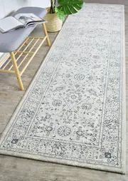 Mountaintop Fowl Runner Rug