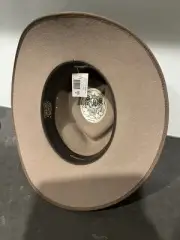 Akubra Cattleman Hat Size 57 Color Bran
