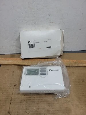 New Daikin-McQuay Thermostat 910116774 TSTAT Programmable2l 24v 7 5-2 5-1 1 40