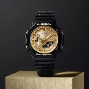 【CASIO 卡西歐】G-SHOCK 八角農家橡樹雙顯手錶-時尚黑金 母親節 禮物(GA-2100GB-1A)