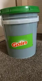 Liquid Laundry Detergent 5 Gallons