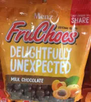 FRUCHOCS BULK BAG 650g SHARE PACK MENZ MILK CHOCOLATE & APRICOT BRAND NEW AUS