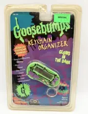 1996 Goosebumps Keychain Organizer Toy Brand New Glows In Dark