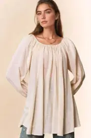 Davi & Dani Crinckled Texture Fabric Round Neck Swing Top