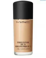 Authentic MAC Studio Fix Fluid SPF 15 Broad Spectrum Buildable Full Matte C4