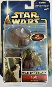 Star Wars Attack Of The Clones Yoda Jedi Master Action Figure, (B224)