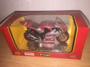 Bburago Burago 1/18 Diecast Moto GP YAMAHA YZR-M1 Spain's Carlos Checa 2004 MIB