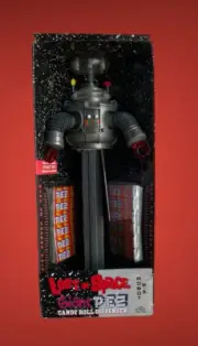 Lost in Space Robot B-9 Giant PEZ Candy Roll Dispenser Sound 2006