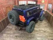 Spare Tire Mount With Gas Cans For Axial SCX24 Jeep JLU Rock Crawler