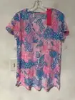 NWT Lilly Pulitzer Etta V-Neck Pink Isle Snappy Turtle Top, Size Medim