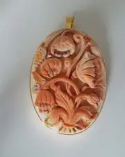 Master Hand carved Carnelian Conch Shell Cameo pendant with gold filled setting