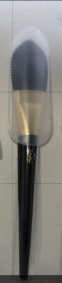 Brand New Yves Saint Laurent Pinceau Y-Brush #4.