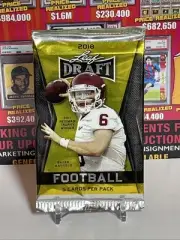 2018 Leaf Draft Football Sealed Pack (Baker Mayfield??)