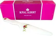 NIB ROYAL ALBERT PORCELAIN OLD COUNTRY ROSES PATTERN CAKE SERVER New England