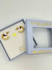 EYE CANDY Women NIB Gold Stephanie Glass Pearl Huggie Earrings