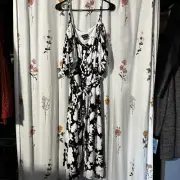 NWT CITY CHIC Trendy Plus Size Milan Floral Midi Button down Dress Medium sz 18