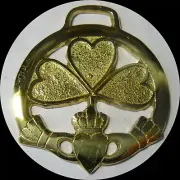 CLADDAGH HEART Horse brass (N1198)