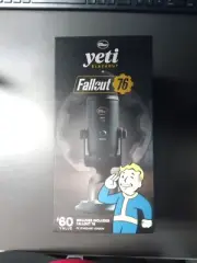 Blue Yeti Blackout Microphone + Fallout 76