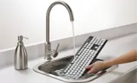 在飛比找Yahoo!奇摩拍賣優惠-英文版Logitech 羅技 K310 可水洗式USB鍵盤,
