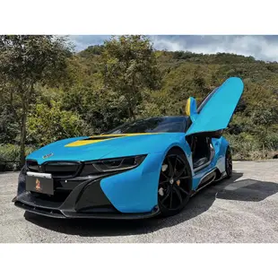 BMW I8  跑車出租 超跑出租 租車 短租自駕 婚禮場合 造勢活動 廣告商演 轎車出租 出租車 接機 機場接送 改裝