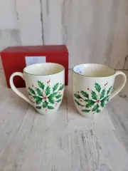 Lenox holiday 14oz mistletoe mug set Xmas home decor