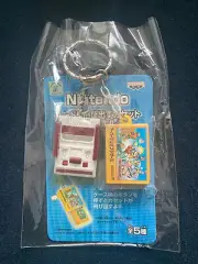 Banpresto 2004 Nintendo Family Computer Super Mario Bro Cassette Figure Keychain