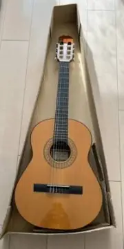 Classical Acoustic Guitar Enrique Keller Estudio Mini Natural Made in Spain