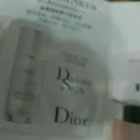 在飛比找蝦皮購物優惠-Dior 迪奧 超級夢幻美肌萃