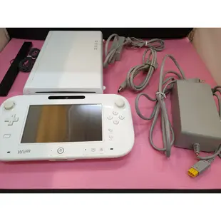 出清價 網路最便宜 無改機 功能完好 任天堂 Wii U 內建32GB 2手原廠主機 如圖配件齊  賣2600而已