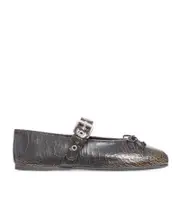 Logo flats 37,40,41,35.5 Black