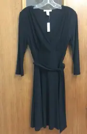 NWT $128 WHITE HOUSE BLACK MARKET Black Surplice Dress w Tie 3/4 Sleeve Sz Small