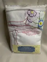 Springtime Floral Embroidered Cutwork Tier & Valance Set - A0324