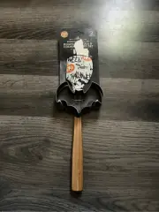 Core Kitchen Bamboo & Silicone Halloween Spatula And Cookie Cutter Set NEW