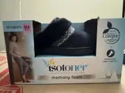 Isotoner Ladies Memory Foam Hoodback Comfort Slippers Black Size Small 6.5-7