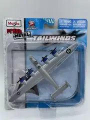 Maisto Tailwinds Fresh Metal B-24 Liberator Die Cast Vehicle/Stand, 2011 New