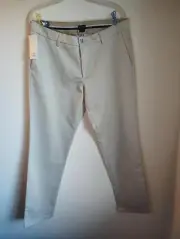 Dockers Men Comfort Khaki Pants Stretch Size 34x32 NWT