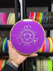 Axiom Mvp Discs Neutron Envy 172g #4 Disc Golf Putter approach