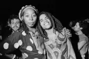 American musicians Michael Murch Powers Lenny Kravitz as they pose - Old Photo 1