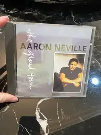 在飛比找Yahoo!奇摩拍賣優惠-9.9新二手 HHH5 AARON NEVILLE THE 