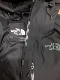 在飛比找Yahoo!奇摩拍賣優惠-The north face 北臉 防風 防水 防寒Gore