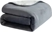 XJRKWL Waterproof Pet Blanket, 3-Layer Flannel & Sherpa Reversible Throw, Durable Protector Cover for Bed, Couch, Sofa, Grey, 150x127cm, with TPU Waterproof Layer for Ultimate Comfort and Warmth