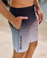 [Skylark] Skylark Men's Multiple Board Shorts in Black Size 30 30 Black