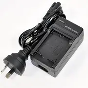 Single AC/DC Mains/Car Battery Charger for Sony NP-FV100 NP-FH100 NP-FV70 NP-FH70 NP-FH30 NP-FH50 NP-FP30 NP-FP50 NP-FP70 NP-FP71 NP-FP90 DCR-DVD DCR-HC DCR-SR HDR-CX HDR-XR Series Camera