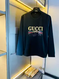 在飛比找Yahoo!奇摩拍賣優惠-古奇Gucci 品質  三標齊全 2023最新款 衣服男裝衛