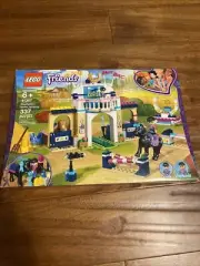 LEGO Friends - 41367 - Stephanie's Horse Jumping - NEW - See Pics- FREE SHIPPING