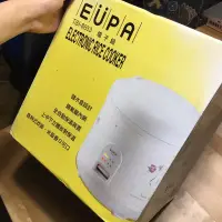 在飛比找蝦皮購物優惠-全新 EUPA 電子鍋 TSI-8853 盒有髒污