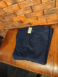在飛比找Yahoo!奇摩拍賣優惠-【Levis】美國產535深藍原色牛仔褲 With A Sk