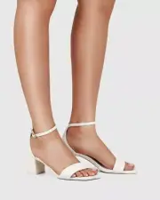 Wittner Karamo White Leather Block Heel Sandal Size 41 (NEW)