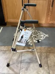 Stander/Wonder Walker Lite SHORT MICRO PETITE Folding- Desert Sand